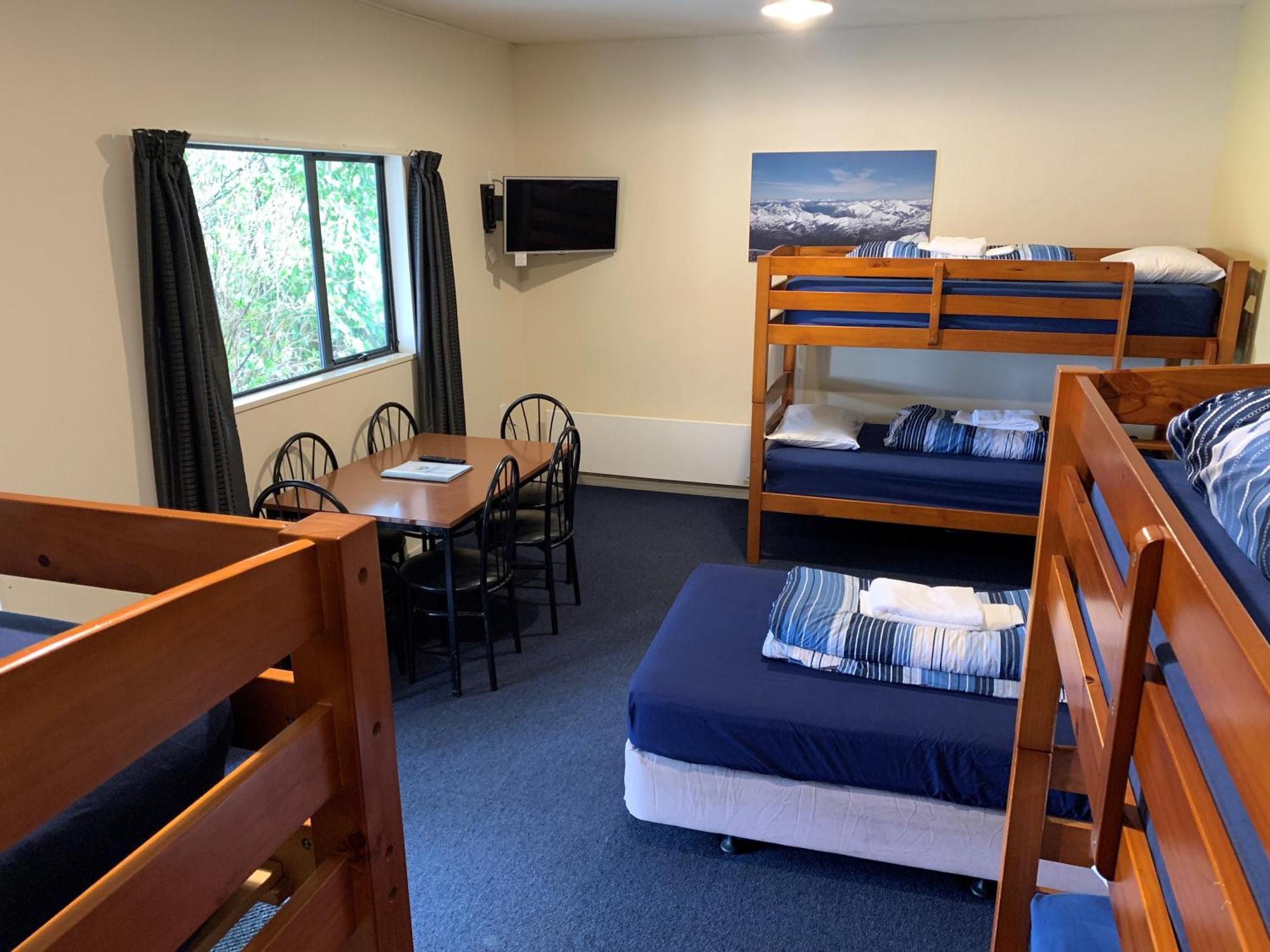 Haast River Motels & Holiday Park Dış mekan fotoğraf