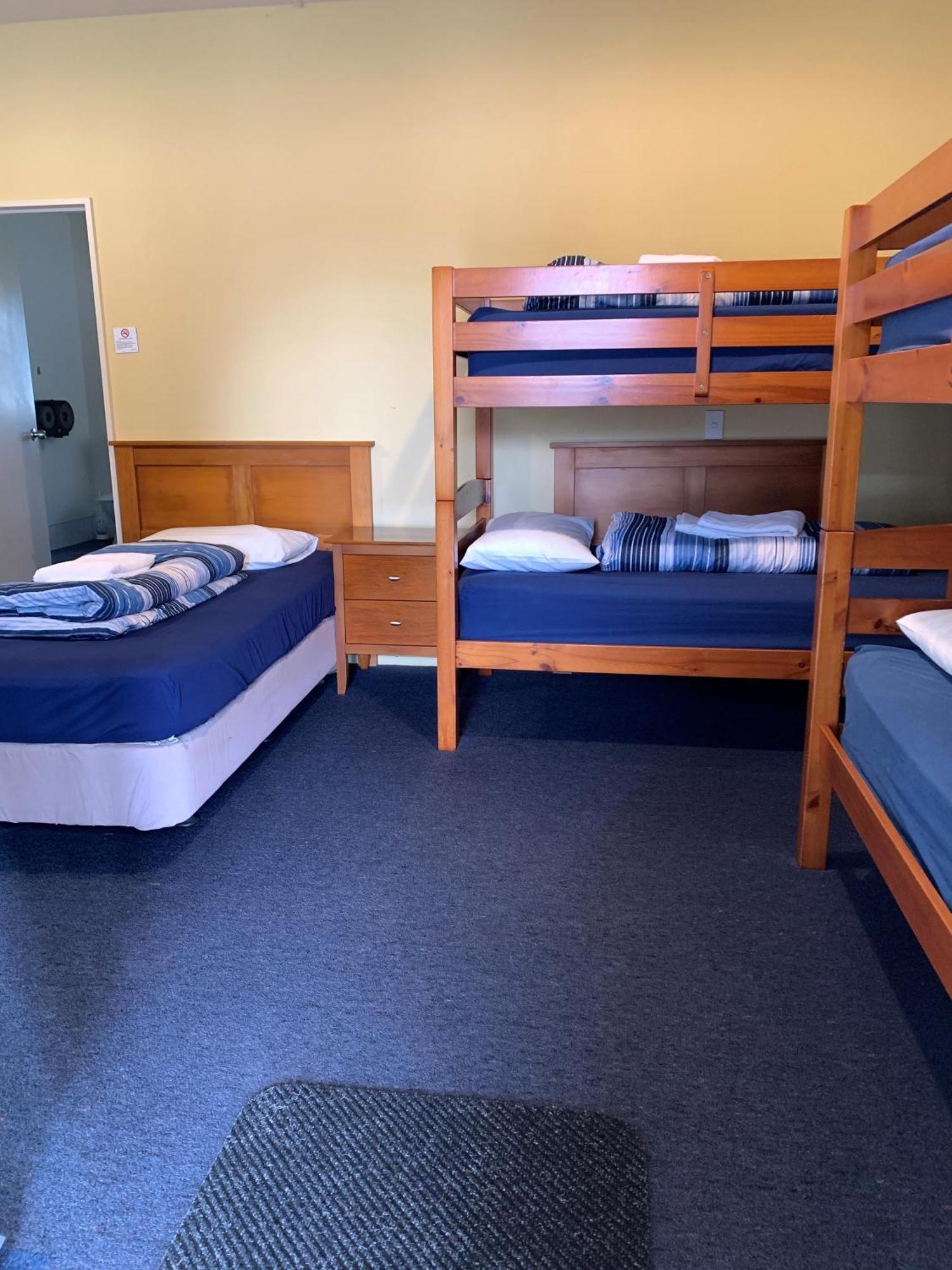 Haast River Motels & Holiday Park Dış mekan fotoğraf