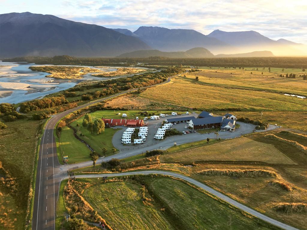 Haast River Motels & Holiday Park Dış mekan fotoğraf
