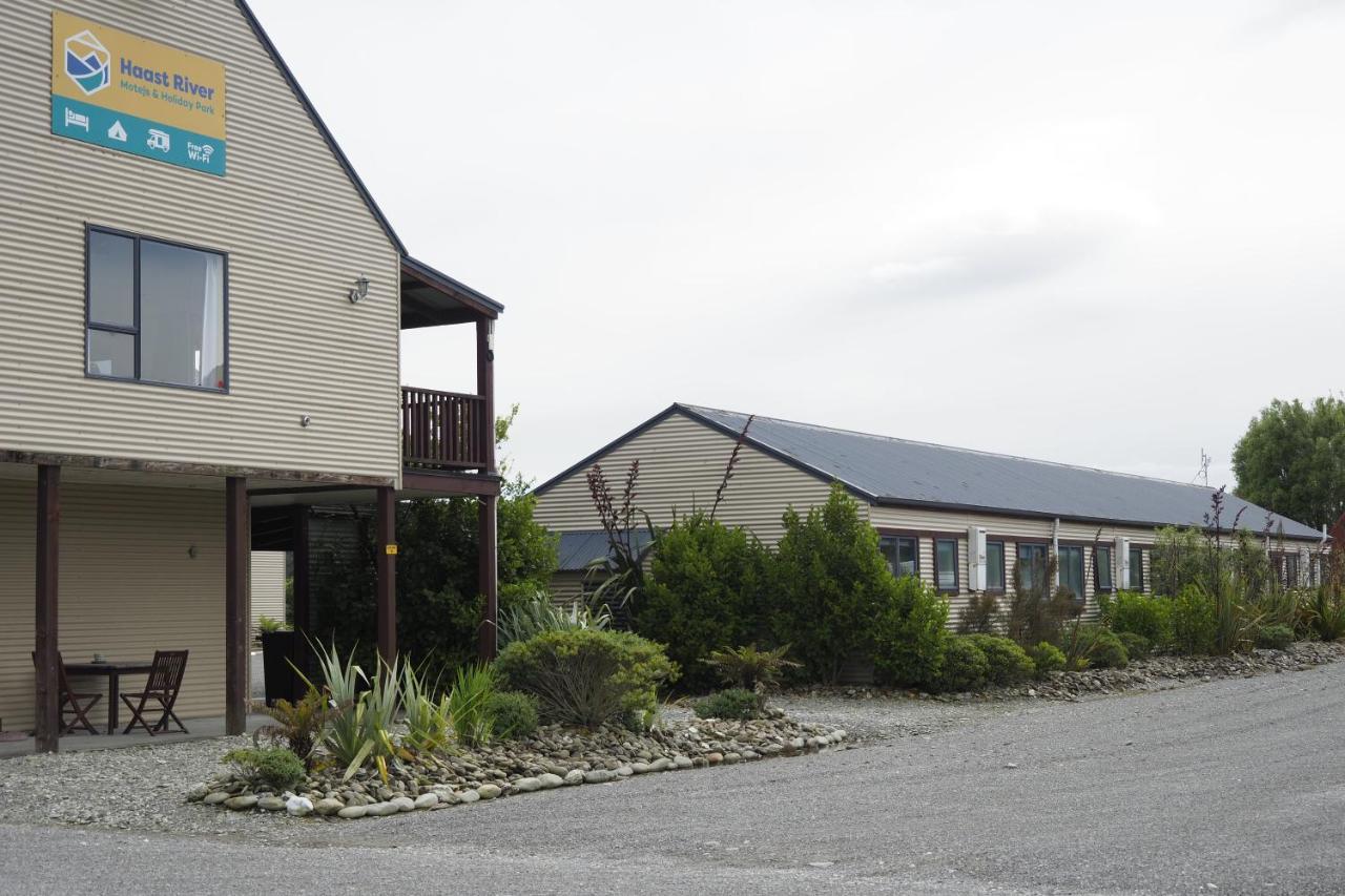 Haast River Motels & Holiday Park Dış mekan fotoğraf